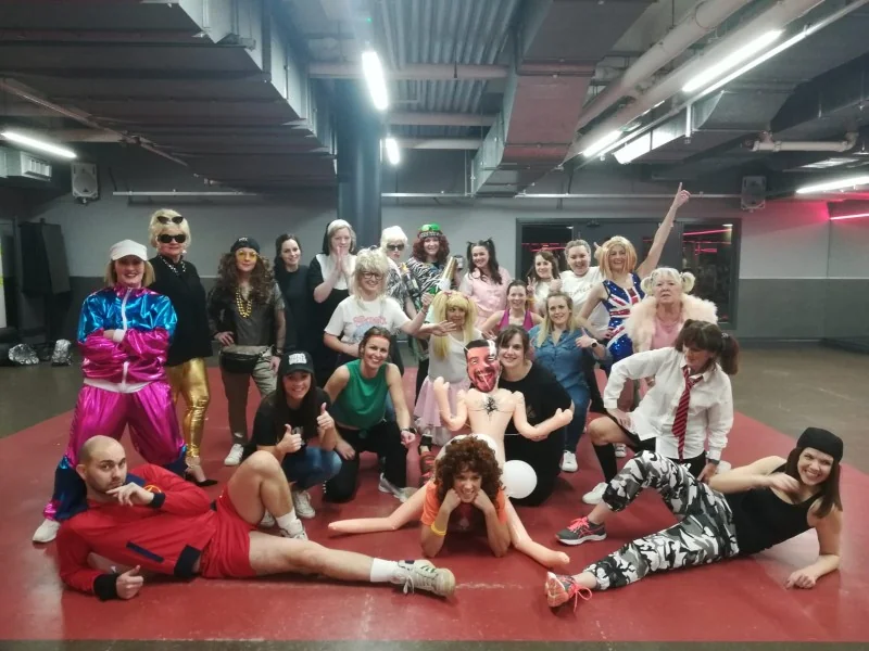Street dance hen party dance class in Oxford